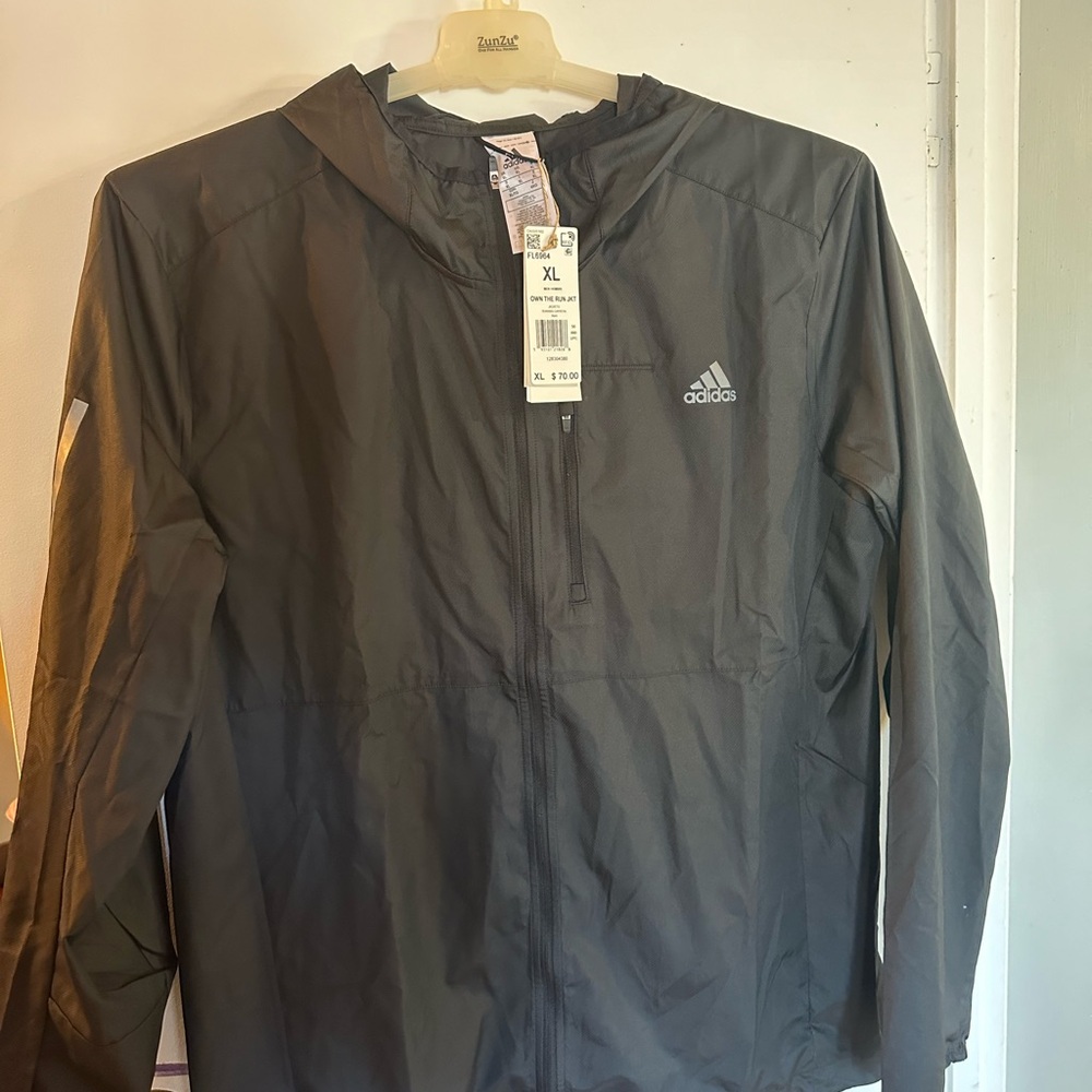 adidas Men’s Own The Run hooded jacket